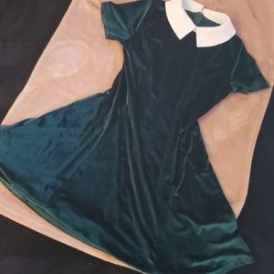 NWOT Fit and flare green velvet/velour dress